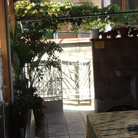 Guest House Drazhev Обзор Экстерьер фото