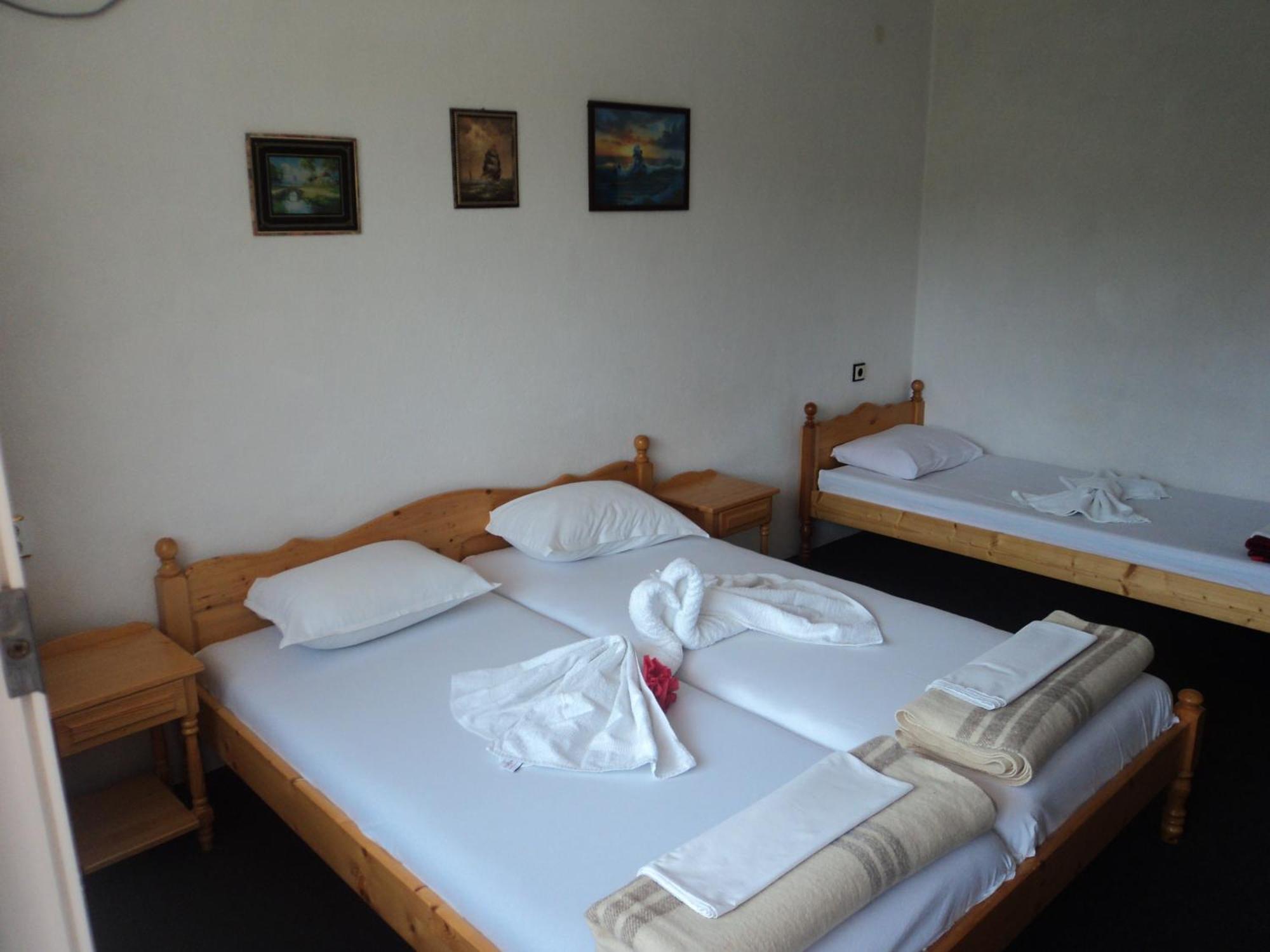 Guest House Drazhev Обзор Экстерьер фото